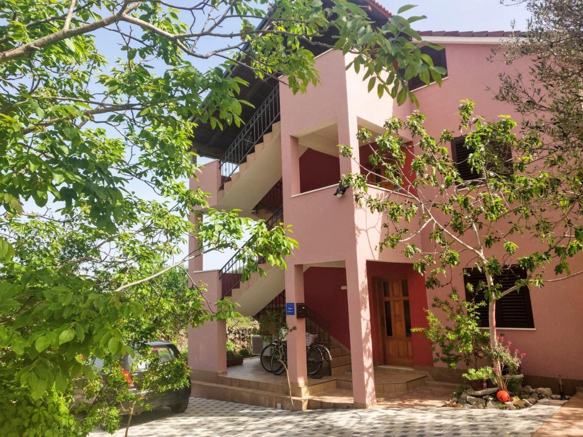 Guest House Maslina Vinisce Ngoại thất bức ảnh